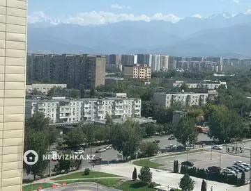 1-комнатная квартира, этаж 12 из 13, 43 м²