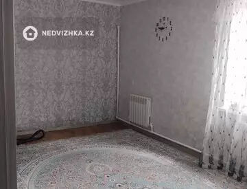 2-комнатная квартира, этаж 1 из 2, 48 м², миниатюра 9