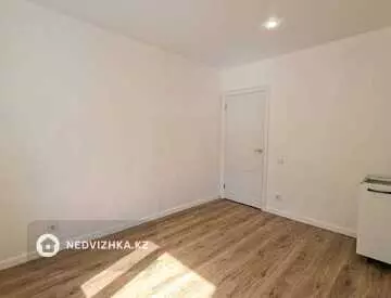 3-комнатная квартира, этаж 5 из 5, 73 м², миниатюра 11