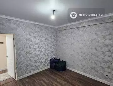 2-комнатная квартира, этаж 4 из 5, 51 м²
