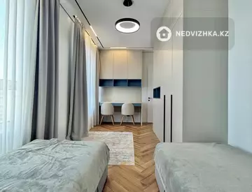 4-бөлмелі пәтер, қабат 8 барлық қабат саны 12, 113 м², 4-нобай