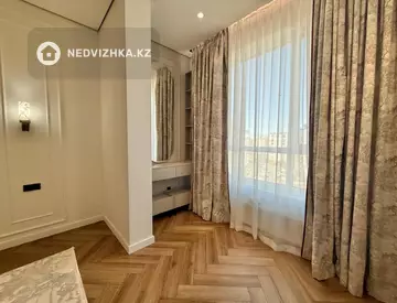 4-бөлмелі пәтер, қабат 8 барлық қабат саны 12, 113 м², 10-нобай