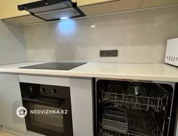2-комнатная квартира, этаж 7 из 9, 51 м²