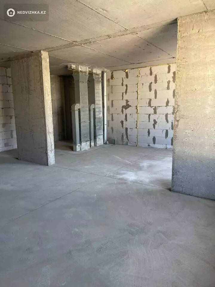 2-бөлмелі пәтер, қабат 12 барлық қабат саны 16, 52 м², 2-фотосурет