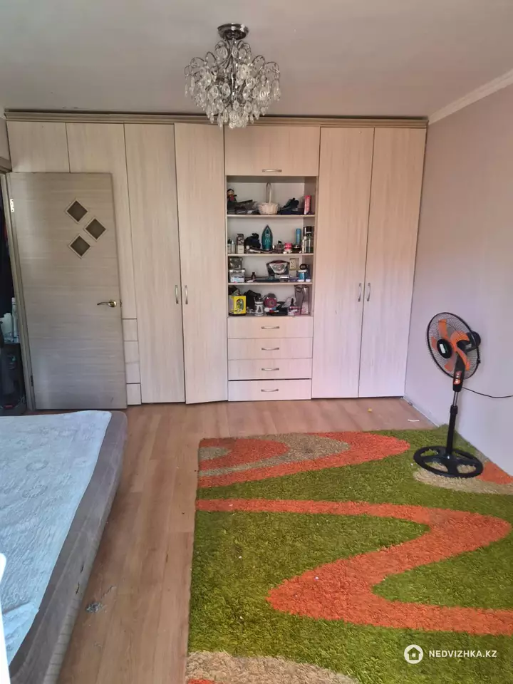 1-комнатная квартира, этаж 4 из 5, 34 м², фотография 4