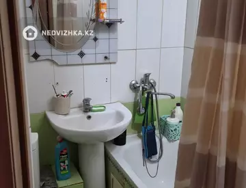1-комнатная квартира, этаж 4 из 5, 34 м², миниатюра 10