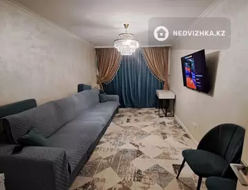 3-комнатная квартира, этаж 1 из 5, 61 м², миниатюра 3