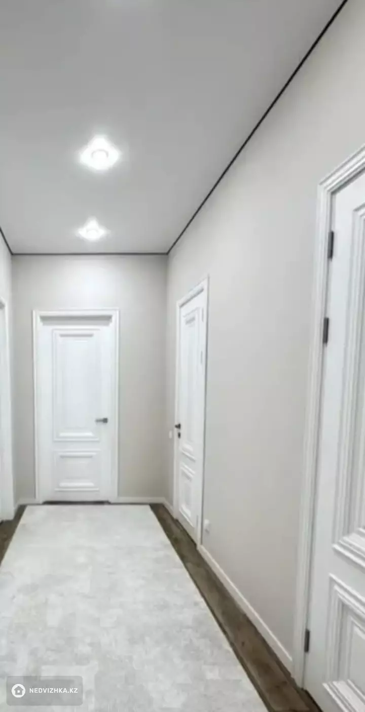 2-комнатная квартира, этаж 3 из 8, 73 м², фотография 5