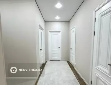 2-комнатная квартира, этаж 3 из 8, 73 м², миниатюра 10