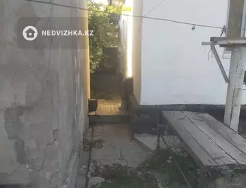 4-комнатная квартира, этаж 1 из 1, 64 м²