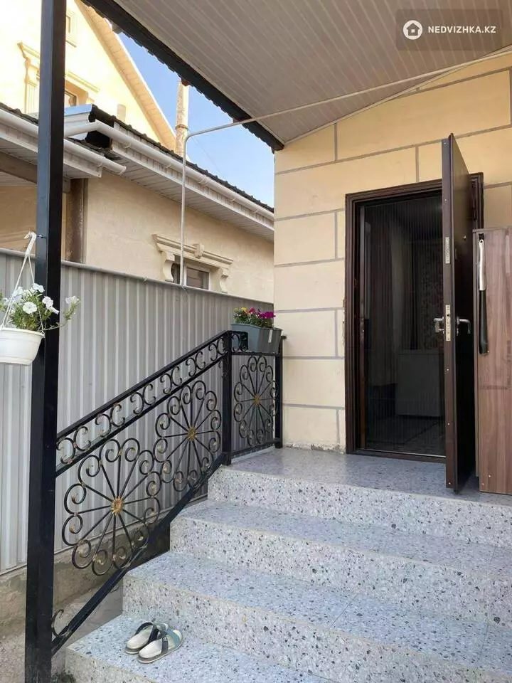 4-комнатный дом, 4 соток, 121 м²