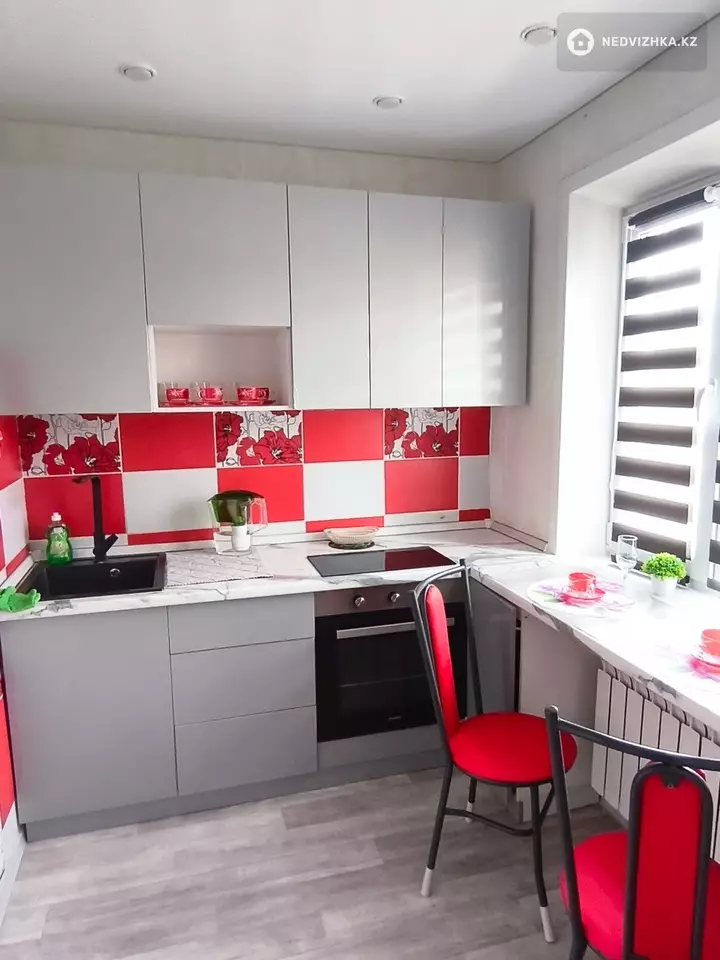 2-комнатная квартира, этаж 3 из 5, 46 м², На длительный срок, фотография 5