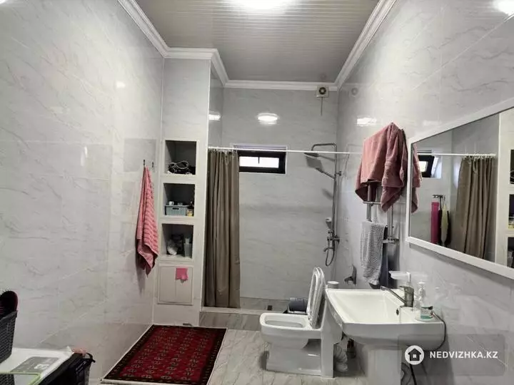 6-комнатный дом, 10 соток, 208 м², фотография 3