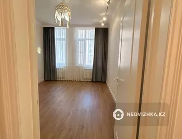 2-комнатная квартира, этаж 5 из 8, 67 м², миниатюра 8