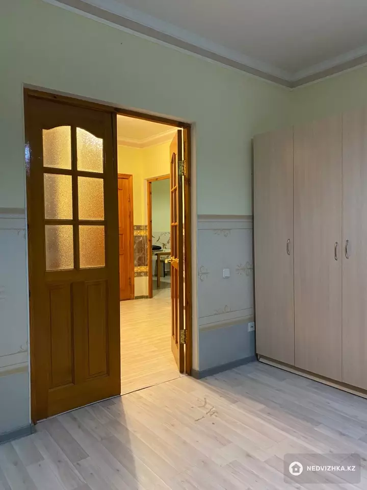 2-комнатная квартира, этаж 5 из 9, 70 м², фотография 2