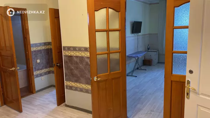 2-комнатная квартира, этаж 5 из 9, 70 м², фотография 3