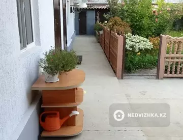 5-комнатная часть дома, 6 соток, 91 м²