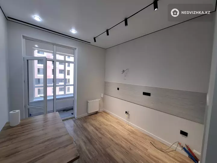 2-комнатная квартира, этаж 6 из 12, 65 м², фотография 3