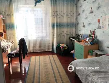 5-комнатный дом, 10 соток, 280 м²