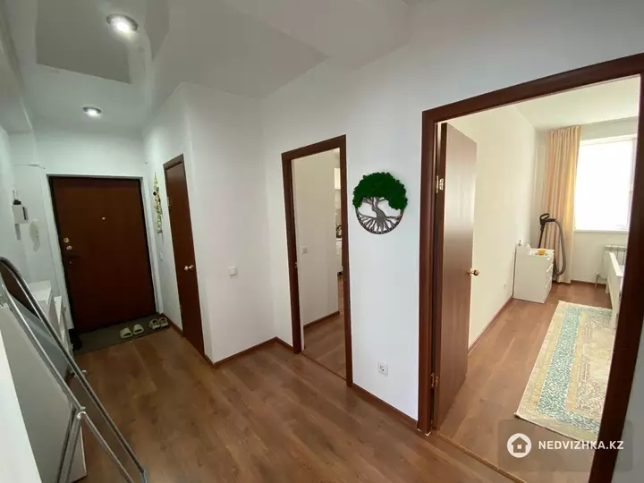 2-комнатная квартира, этаж 5 из 9, 62 м², фотография 4