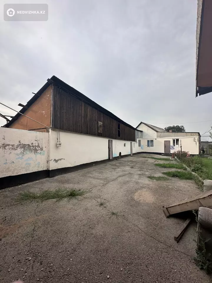 5-комнатный дом, 13 соток, 97 м²