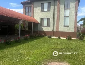 7-комнатный дом, 11 соток, 333 м²