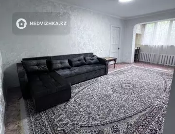 2-комнатная квартира, этаж 2 из 3, 52 м², На длительный срок