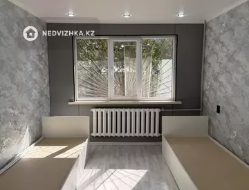1-комнатная квартира, этаж 1 из 5, 45 м², На длительный срок