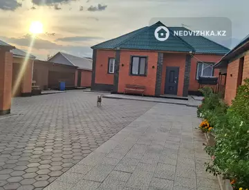 4-комнатный дом, 10 соток, 130 м²