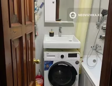 2-комнатная квартира, этаж 4 из 4, 44 м²