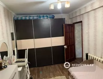2-комнатная квартира, этаж 4 из 4, 44 м², миниатюра 11