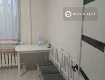 1-комнатная квартира, этаж 4 из 5, 39 м²