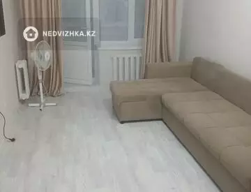 1-комнатная квартира, этаж 4 из 5, 39 м²