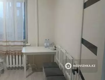 1-комнатная квартира, этаж 4 из 5, 39 м²