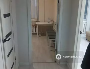 1-комнатная квартира, этаж 4 из 5, 39 м²