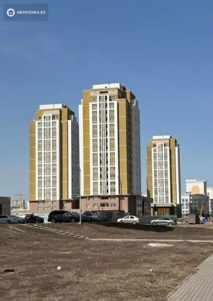 1-комнатная квартира, этаж 12 из 17, 35 м², фотография 3