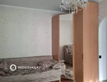 1-комнатная квартира, этаж 4 из 5, 34 м², На длительный срок