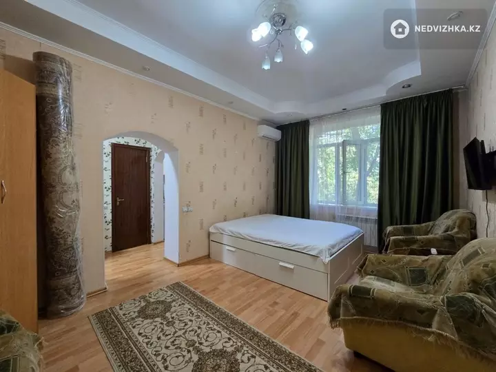 32.3 м², 1-комнатная квартира, этаж 2 из 4, 32 м², изображение - 1