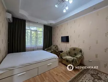 1-комнатная квартира, этаж 2 из 4, 32 м², миниатюра 11