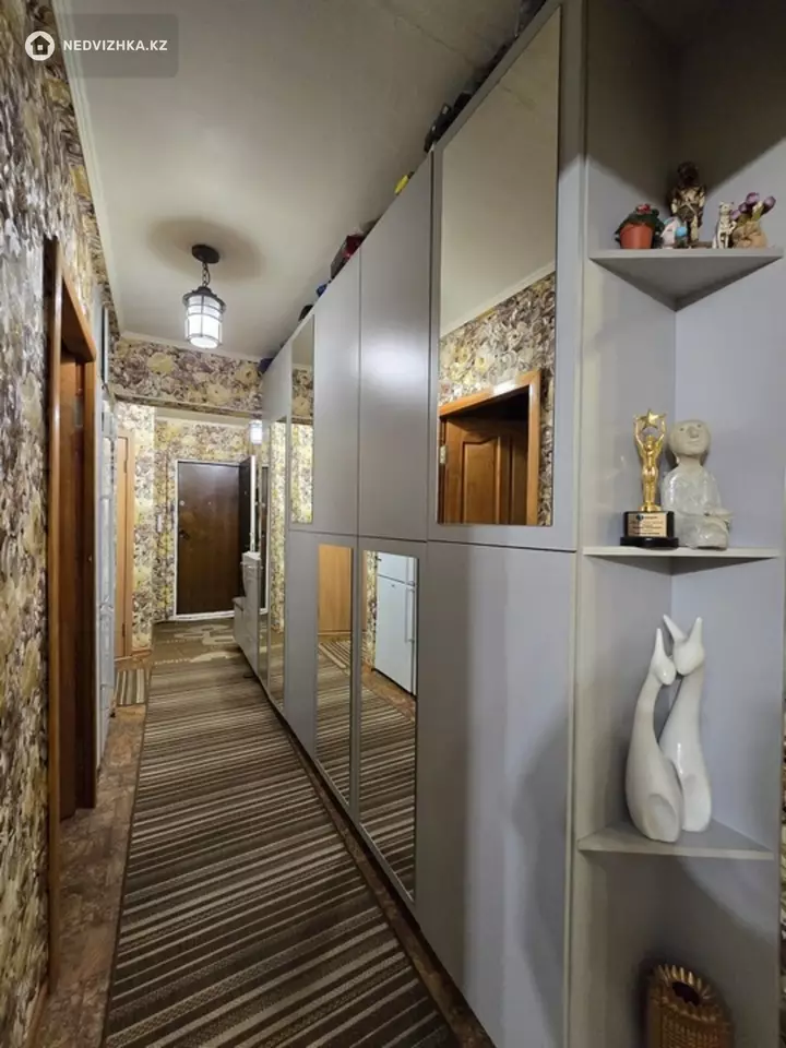 3-бөлмелі пәтер, қабат 2 барлық қабат саны 5, 57 м²
