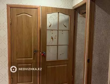 2-комнатная квартира, этаж 2 из 5, 57 м²