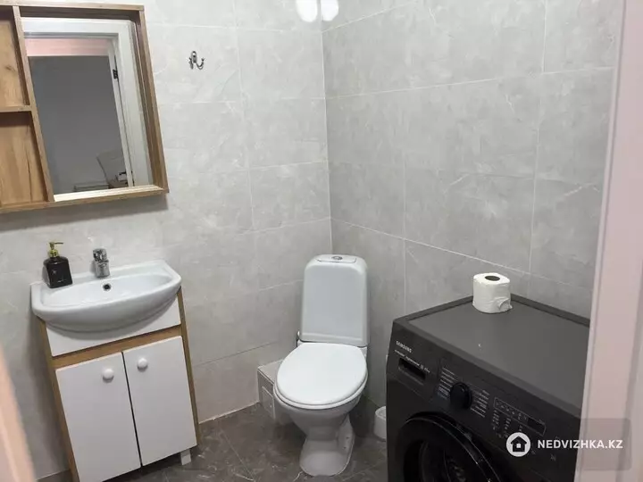 1-комнатная квартира, этаж 7 из 9, 40 м², На длительный срок, фотография 5