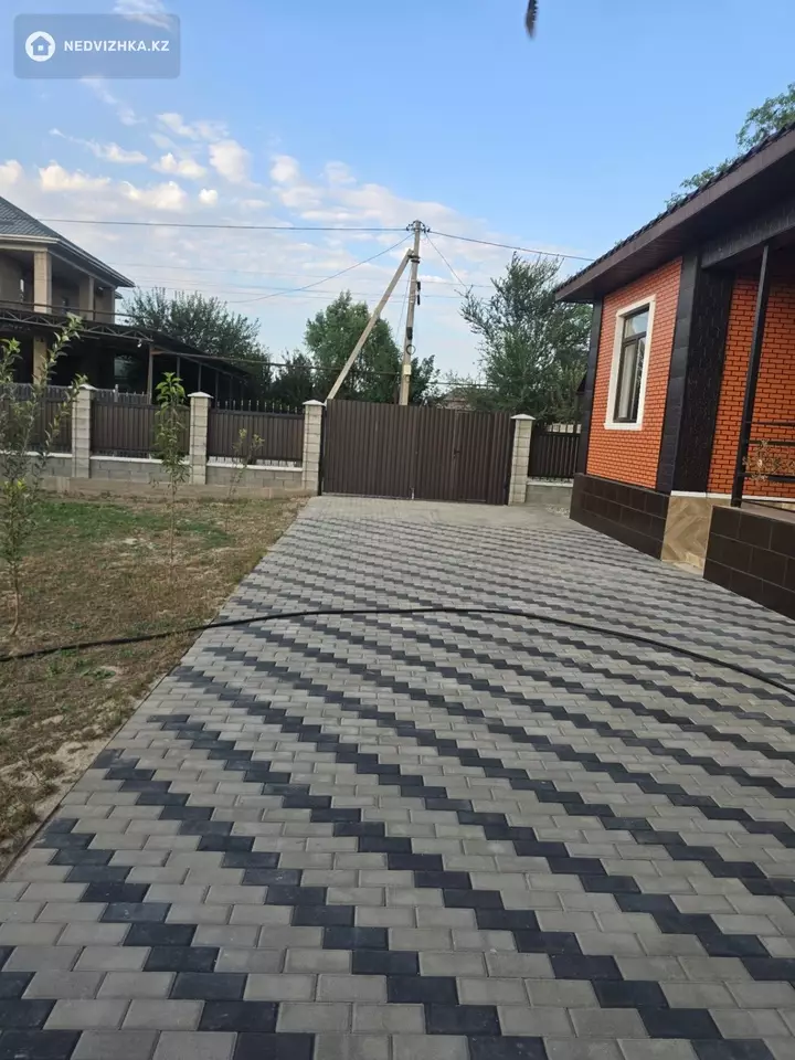 4-комнатный дом, 4 соток, 110 м², фотография 5