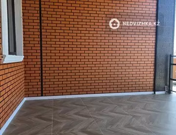 4-комнатный дом, 4 соток, 110 м², миниатюра 2