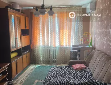 2-комнатная квартира, этаж 4 из 5, 50 м²