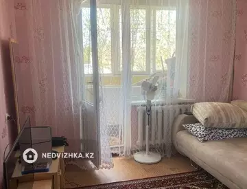 2-комнатная квартира, этаж 4 из 5, 50 м²