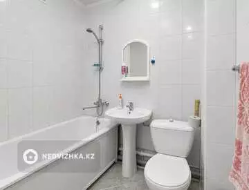 1-комнатная квартира, этаж 1 из 5, 45 м², Посуточно, миниатюра 7