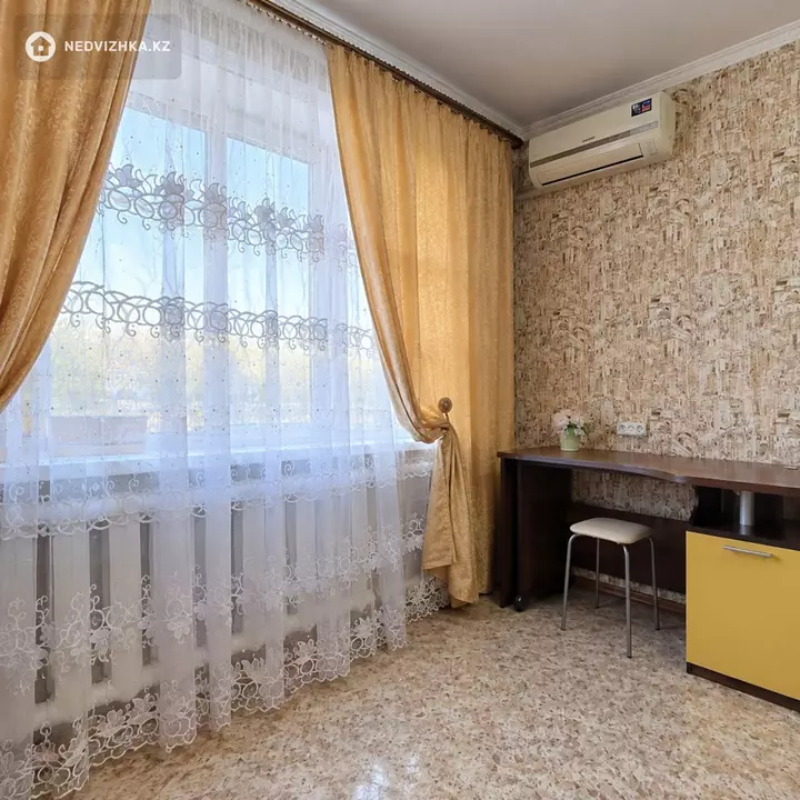 1-комнатная квартира, этаж 1 из 5, 45 м², На длительный срок, фотография 3