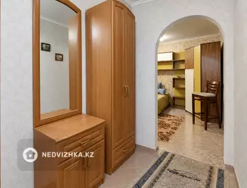 1-комнатная квартира, этаж 1 из 5, 45 м², На длительный срок