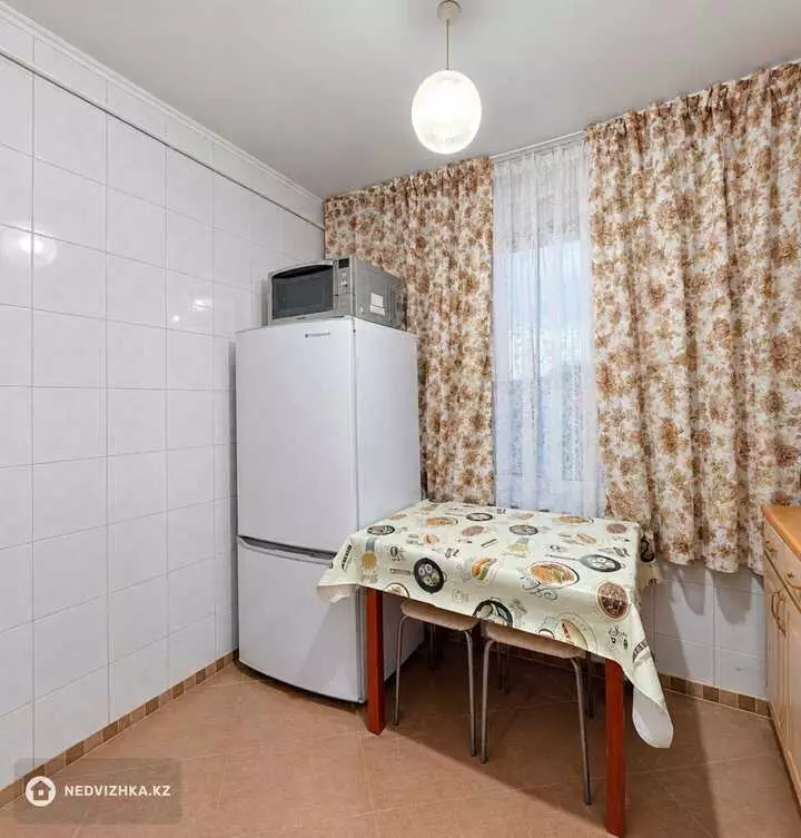 1-комнатная квартира, этаж 1 из 5, 45 м², На длительный срок, фотография 5